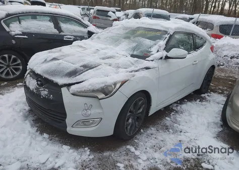 2013 Hyundai Veloster Base W/Black z USA, uszkodzony, nr VIN KMHTC6AD3DU166855